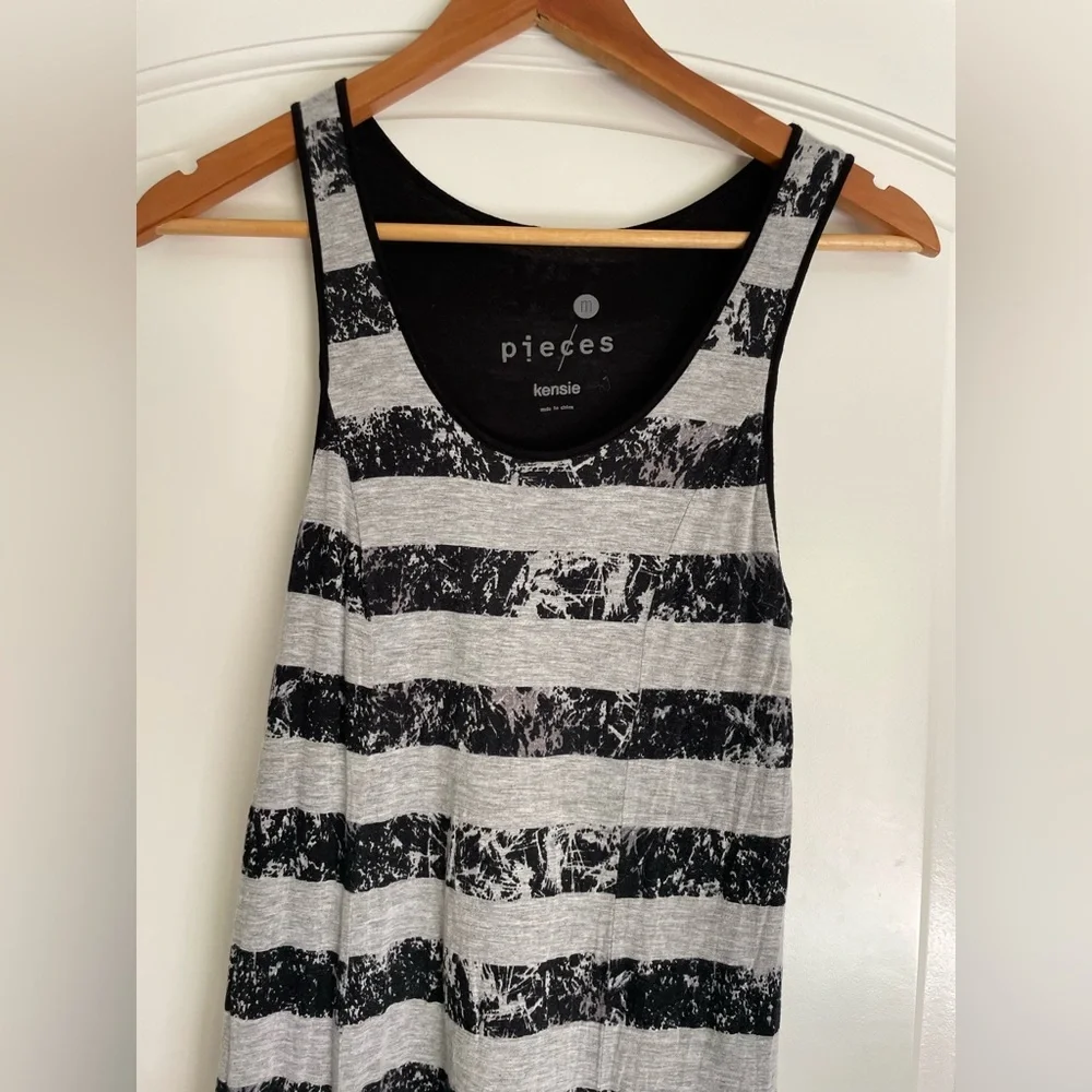 Pieces by Kensie Striped Black and Gray Maxi Dress - Picture 2 of 3